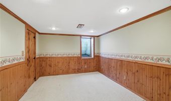 819 9th Ave, Anoka, MN 55303