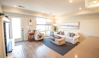 312 Sumner 4, Boston, MA 02128