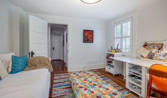 2012 Broad St, Camden, SC 29020