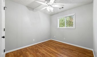 926 River Rock Dr, Woodstock, GA 30188