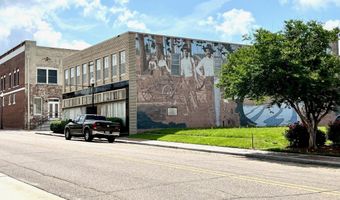 107 Church St, Andalusia, AL 36420