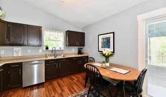 10173 Stillwell Dr, Avon, IN 46123