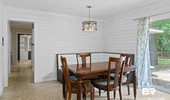 384 Old Bratt Rd, Atmore, AL 36502