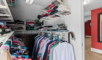 834 W GRANT St, Appleton, WI 54914