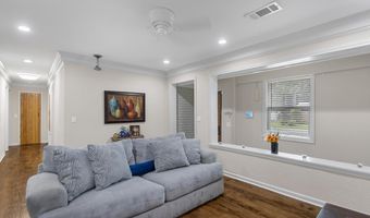 803 W Fisher St, Beebe, AR 72012