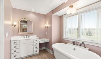 27887 337th Ct, Adel, IA 50003