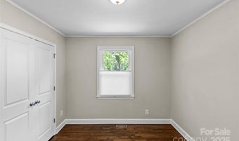 3320 Eastwood Dr, Charlotte, NC 28205