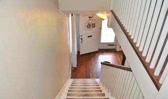 99 S Main St, Acushnet, MA 02743