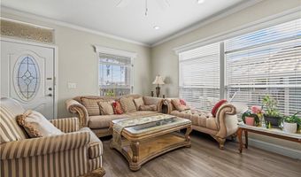 21 Walnut Via, Anaheim, CA 92801