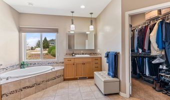 43700 Sunshine Cir, Aguanga, CA 92536