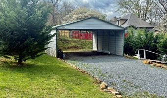 215 Bristol Ave, Andrews, NC 28901
