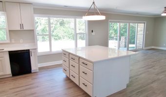 7 CHRISTOPHER Way, Anniston, AL 36207