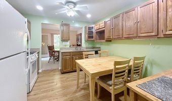 146 Riveredge Dr, Chatham Twp., NJ 07928