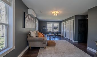 13 Benjamins Way, Bangor, ME 04401