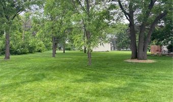 13993 Crosstown Blvd NW, Andover, MN 55304