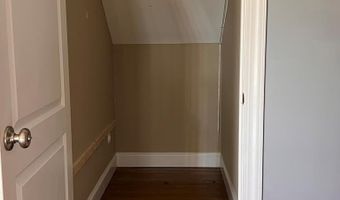 302 Brookside Dr, Algood, TN 38506