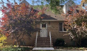 247 Serpentine Dr, Bayville, NJ 08721