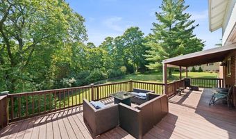 102 Hillcrest Rd, Aurora, IN 47001