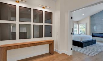 712 S Lost Canyon Rd, Anaheim, CA 92808