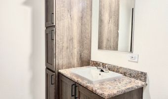 389 Tulip Ln E, Altoona, WI 54720