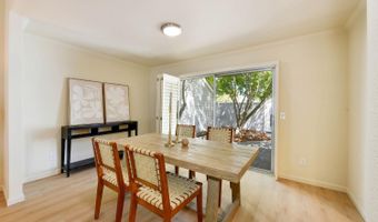 2318 Lakeview Dr, Santa Rosa, CA 95405