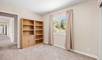 27540 Freetown Ln, Agoura Hills, CA 91301