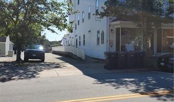 7 Main St 204, North Kingstown, RI 02852