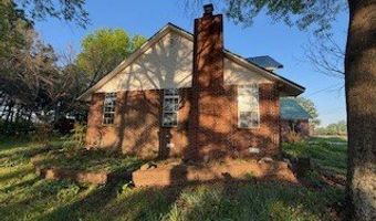 402 E College St, Altus, AR 72821