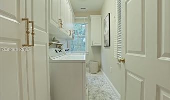 125 Bartram Dr, Beaufort, SC 29902