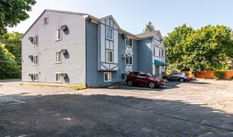 330 SIMMONSVILLE Ave, Johnston, RI 02919