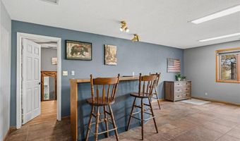 74500 240th St, Albert Lea, MN 56007