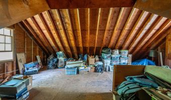 7 S Ridge Rd, Brookfield, CT 06804