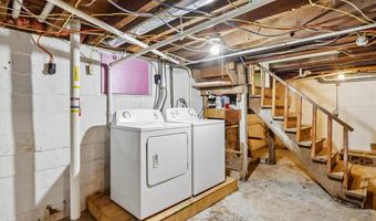 709 12th Ave, Amana, IA 52203