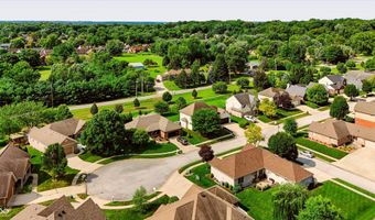 1555 Connemara Rd, Indianapolis, IN 46217