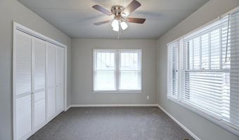 411 W Chestnut Ave, Arkansas City, KS 67005