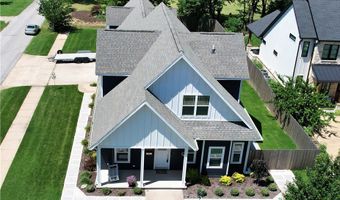616 2nd St, Bentonville, AR 72712