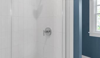 441 Main Ave, Bay Head, NJ 08742