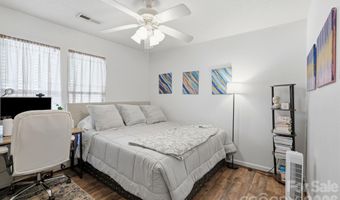 51 Sunview Cir, Arden, NC 28704