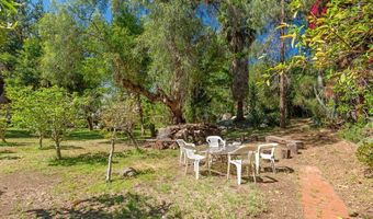 10880 Hess Dr, La Mesa, CA 91941