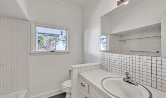 87 Currier St, Barre, VT 05641