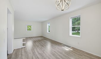 53 Prospect St, Bloomfield, CT 06002