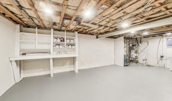 4422 NEPTUNE Dr, Alexandria, VA 22309