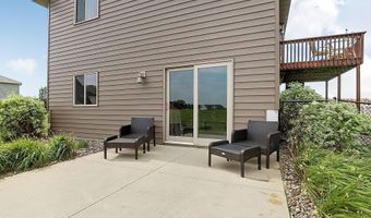 105 Estate Dr, Avon, MN 56310