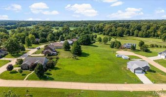 118 Woodland Hills Dr, Alton, IL 62002