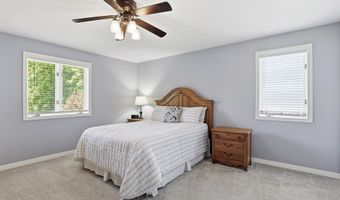3501 N MORRISON St, Appleton, WI 54911