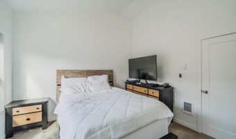 213 SE 1ST Ave, Battle Ground, WA 98604