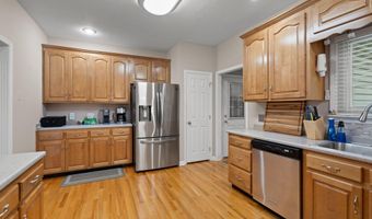 3758 Bentwood Cove Dr, Apison, TN 37302