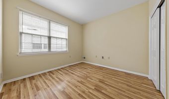 6 RAPIDS Ct, Barnegat, NJ 08005