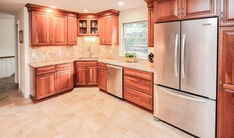 34 40 Acre Mountain Rd, Danbury, CT 06811
