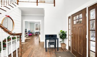 19 Woodhill Hooksett Rd, Bow, NH 03304